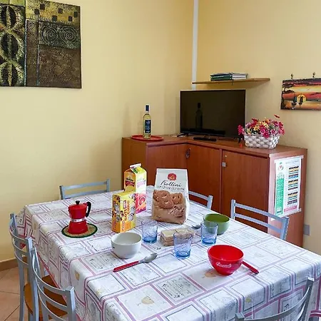 Casa Carola Quadrilocale 4 Posti Letto Apartamento *